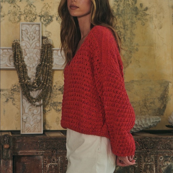 NWT Free People Coconut Sweater in Dragonfruit - Picture 4 of 12